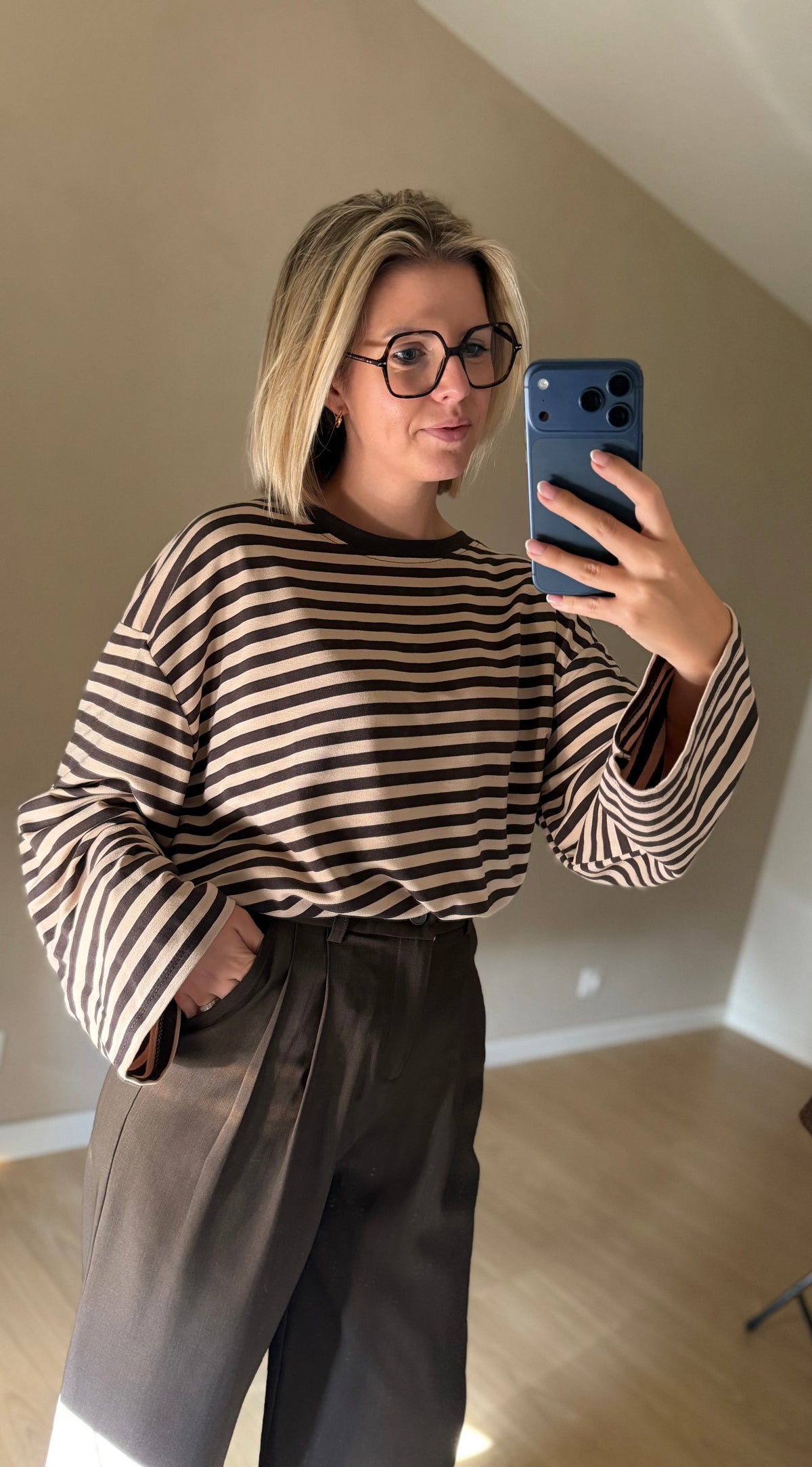Millie gestreepte longsleeve - beige/bruin